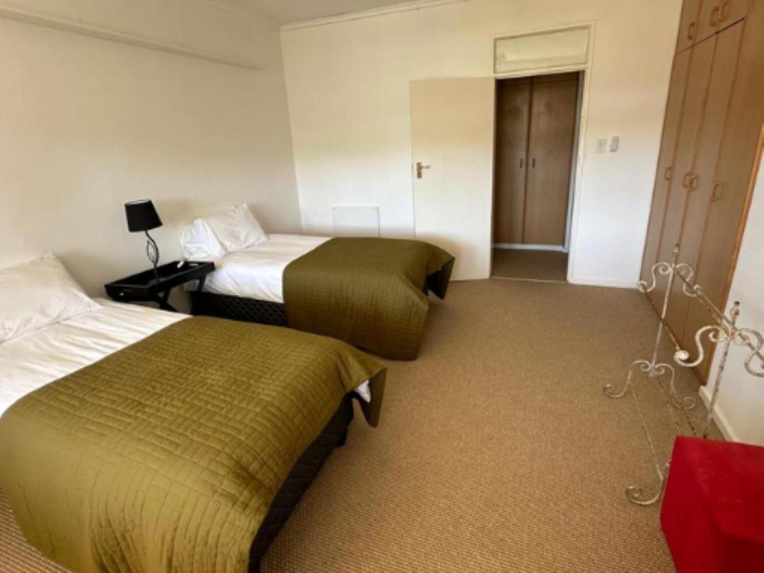 Madajo Villa Stellenbosch Luaran gambar